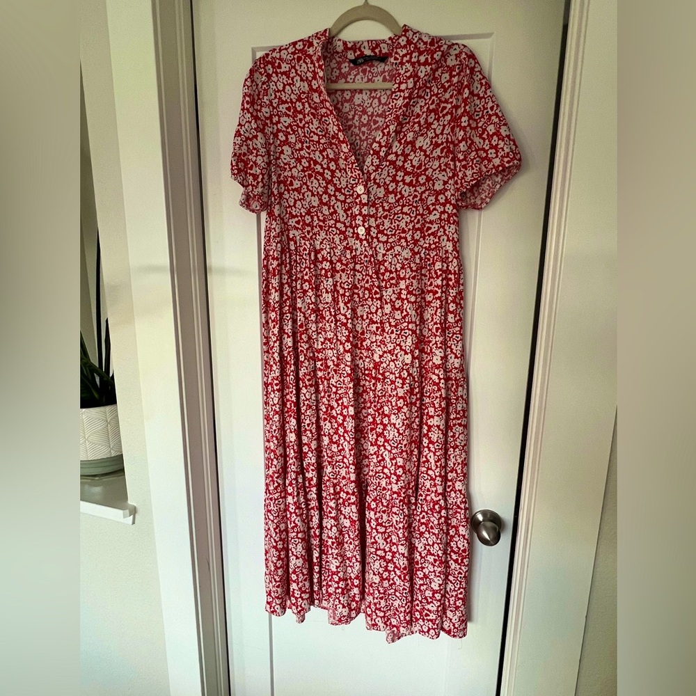 Zara flower dress🌹🌸💐🌺
